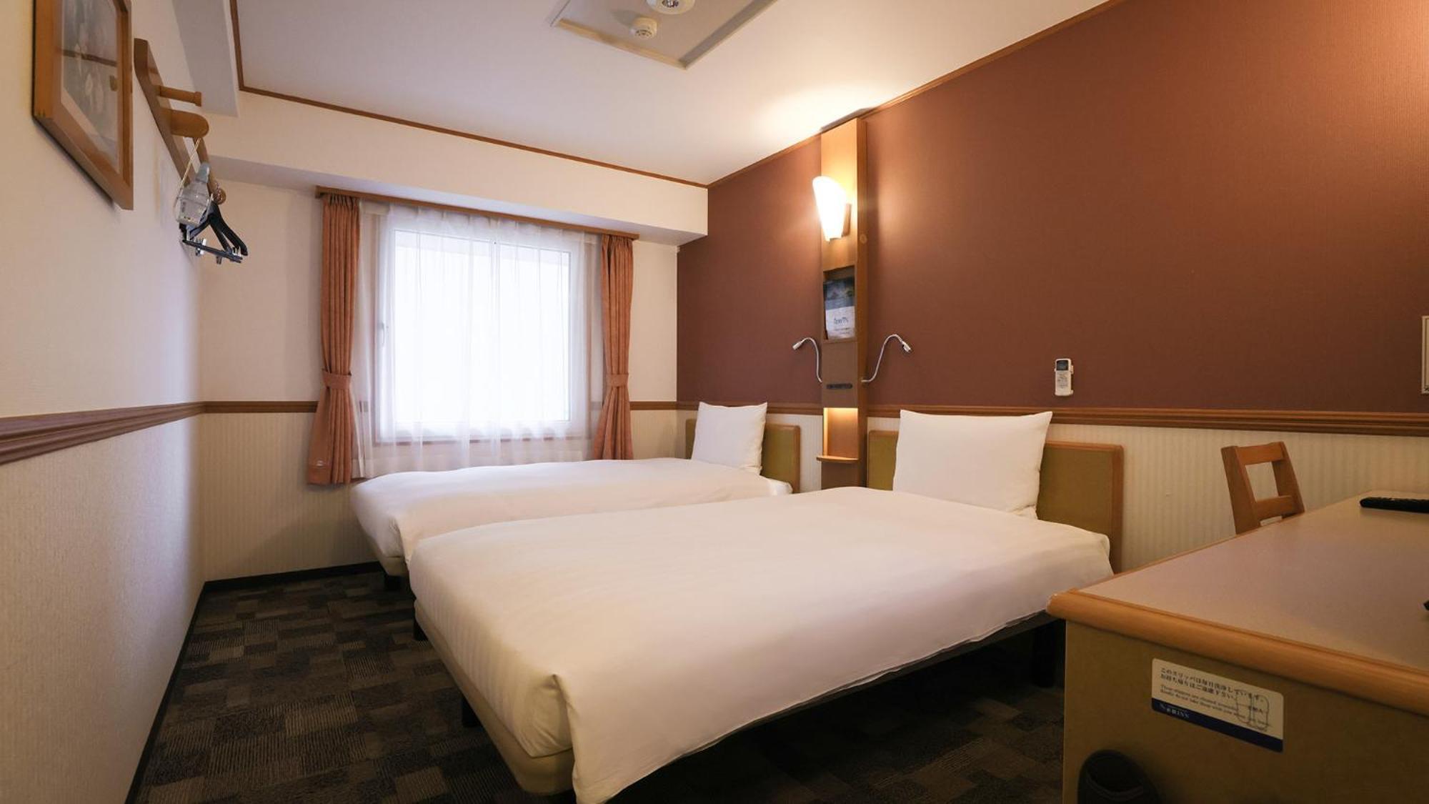 Toyoko Inn Kanazawa Kenrokuen Korimbo Екстериор снимка