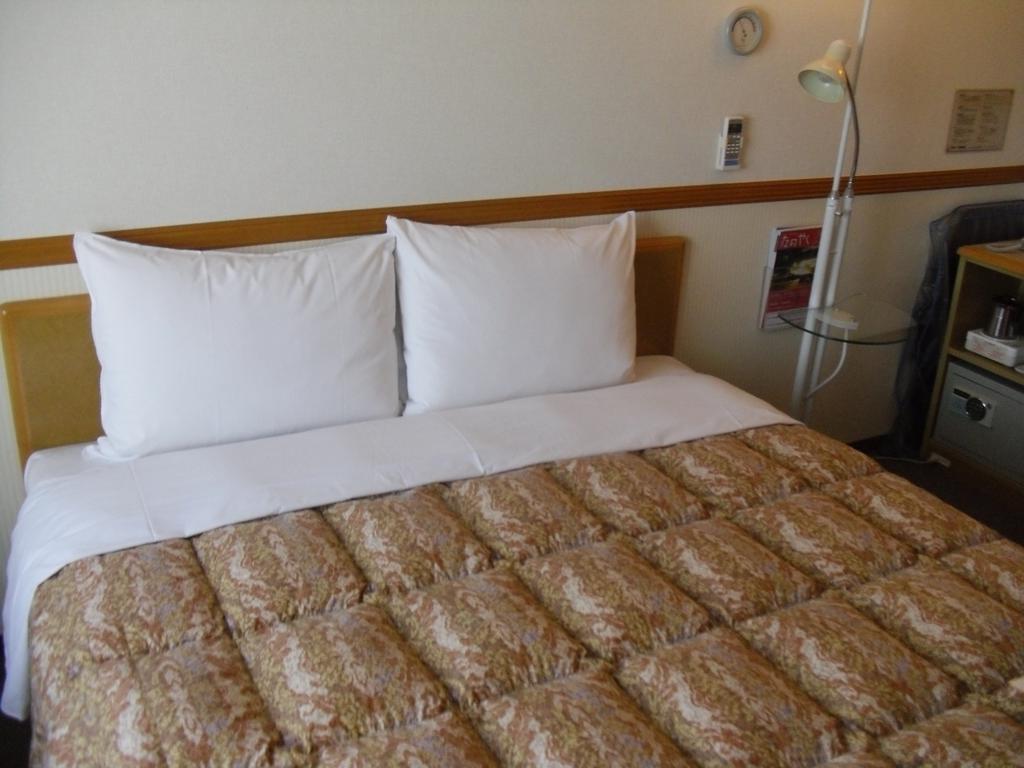 Toyoko Inn Kanazawa Kenrokuen Korimbo Екстериор снимка