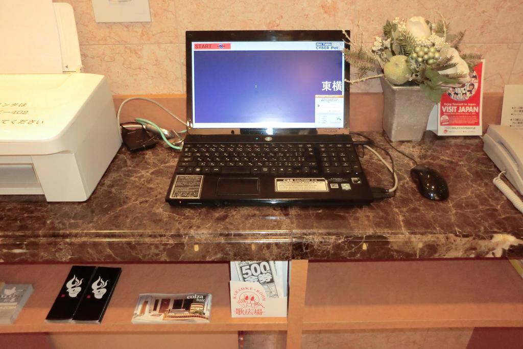 Toyoko Inn Kanazawa Kenrokuen Korimbo Екстериор снимка